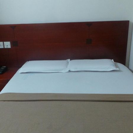 Kooloth Lake View Residency Hotel Coimbatore Exterior photo