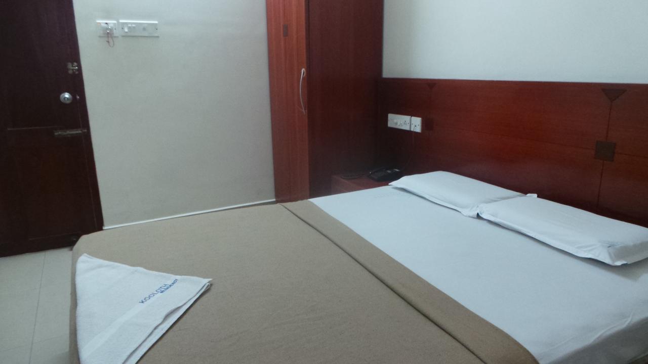 Kooloth Lake View Residency Hotel Coimbatore Exterior photo